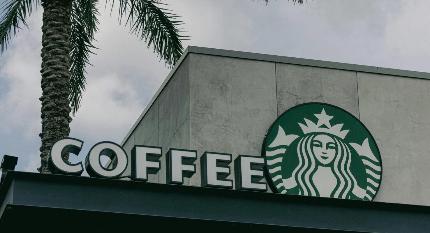 Starbucks Boykott: Warum Verbraucher sich entscheiden, Starbucks zu boykottieren und was dahinter steckt