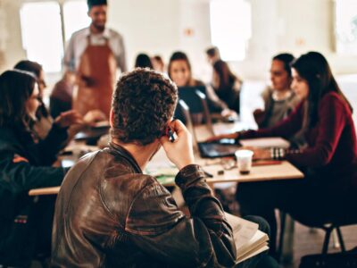 Kreative Ausbildungsberufe mit gutem Gehalt und sicheren Perspektiven