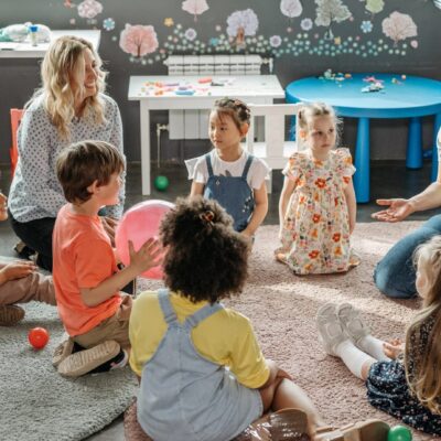 Was verdient man als Tagesmutter Ein Blick hinter die Zahlen