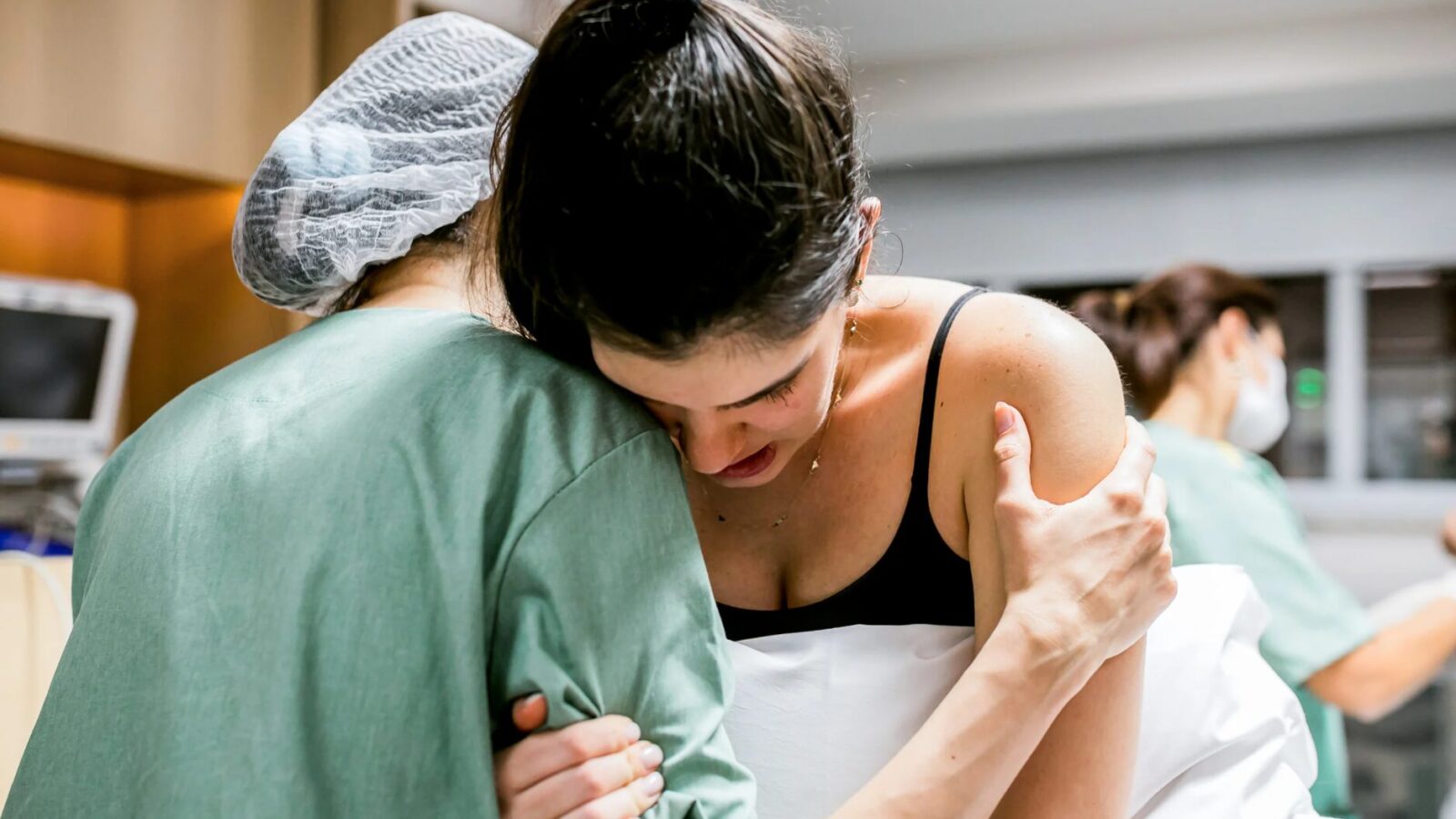 Wie viel verdient eine Hebamme im Monat Ein realistischer Blick auf Gehalt und Verdienst