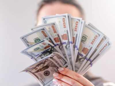 Wieviel Geld darf man monatlich verschenken Freibeträge clever nutzen