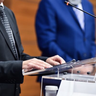 Geschätztes Vermögen von Politiker